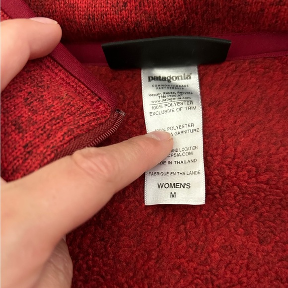 Women’s Patagonia Fleece - Picture 2 of 2